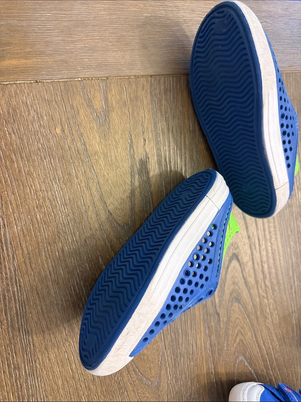 Skechers Blue Slip-On Water Shoes with Lime Size 11T